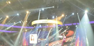 Brasileira é premiada em evento de marketing internacional