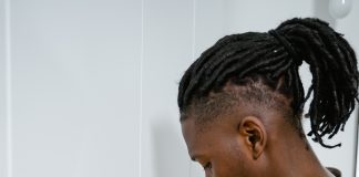 Brasileiro usa em média 8 produtos dedicados à casa Brasileiro usa em média 8 produtos dedicados à casa