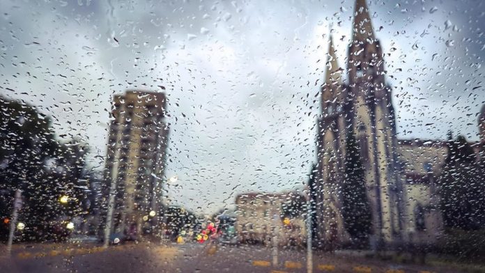 chuva-botucatu-gabriel-al-lage-1-696x392-1