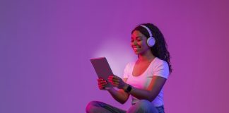 Black Friday 2023: vendas de eletrônicos devem crescer 76%