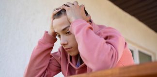 Pandemia gerou ansiedade em 36% dos jovens, diz estudo