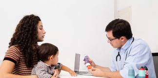 Plano de saúde deve cobrir tratamento de criança autista