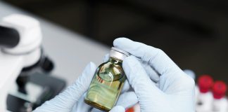 Da produção à comercialização: etapas da fabricação de medicamentos