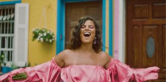 Amanda Magalhães fala sobre a jornada digital: “Conteúdo real para gente real” Amanda Magalhães fala sobre a jornada digital: “Conteúdo real para gente real”