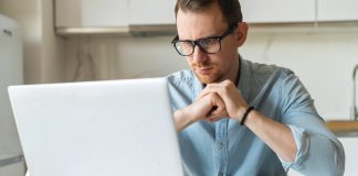 EFD-Reinf 2023: atualizações afetam agências de publicidade EFD-Reinf 2023: atualizações afetam agências de publicidade