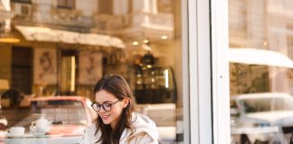 Número de usuários na internet cresce mais de 100% em 2023 Número de usuários na internet cresce mais de 100% em 2023