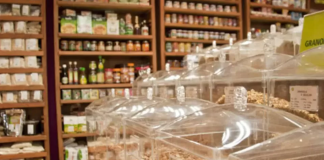 Compras de suplementos divergem entre impulso e premeditada