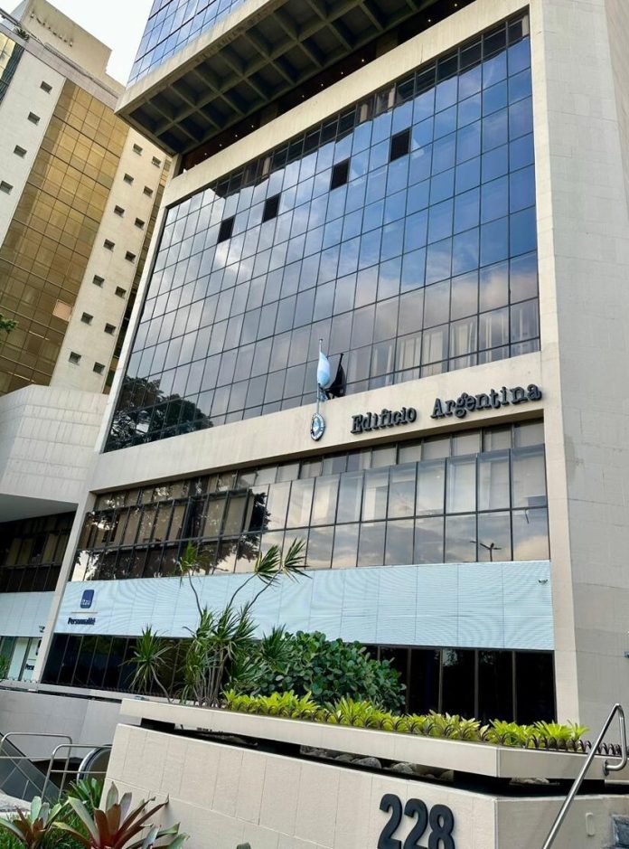 Em expansão, empresa passa a atender no RJ Em expansão, empresa passa a atender no RJ