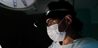 Plástica nas mamas são realizadas com diferentes técnicas