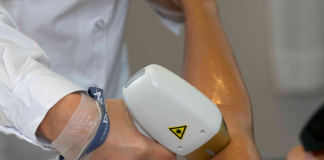 Estética não invasiva impulsiona depilação a laser
