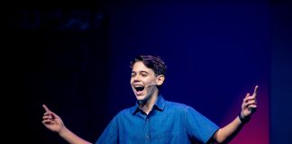 Stéfano Agostini faz turnê pelos palcos no sul do país