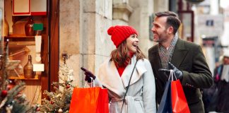 Vendas no varejo devem crescer pelo menos 5% no Natal Vendas no varejo devem crescer pelo menos 5% no Natal