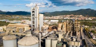 Indústria química pode voltar a crescer em 2024 Indústria química pode voltar a crescer em 2024