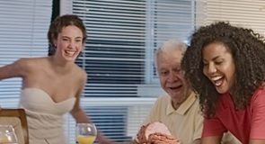 Saudali lança campanha de fim de ano com linha de produtos sazonais