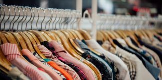 Marca lança coleção de roupas inspirada em Inês Brasil Marca lança coleção de roupas inspirada em Inês Brasil