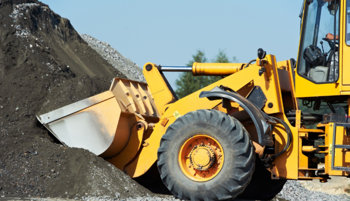 Vendas de máquinas da linha amarela devem registrar queda Vendas de máquinas da linha amarela devem registrar queda