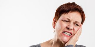 Mulheres são quatro vezes mais propensas a sofrer de DTM