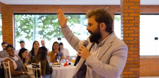 Elements adquire Instituto Line, originando Elements Legacy Elements adquire Instituto Line, originando Elements Legacy