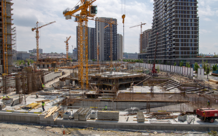 Satisfação com a situação financeira na indústria avança Satisfação com a situação financeira na indústria avança