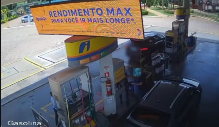 jaguar-acidente-castello-posto-030224