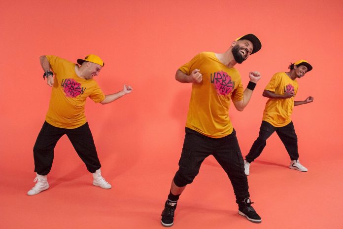 Dançar é uma opção para perder peso e melhorar o bem-estar Dançar é uma opção para perder peso e melhorar o bem-estar