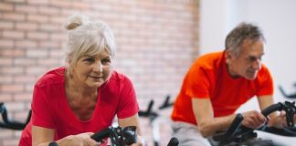 Cardio e musculação preservam cérebro de idosos, diz estudo