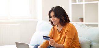 Dia do Consumidor chega para aquecer o comércio