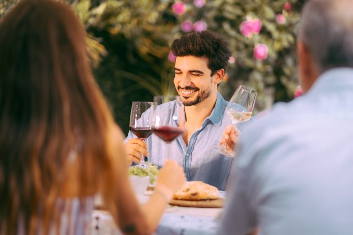 Harmonizações entre vinhos e pratos de Páscoa exige cuidados Harmonizações entre vinhos e pratos de Páscoa exige cuidados