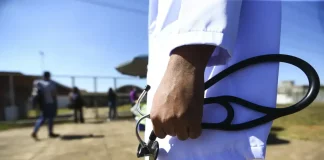 Entram em vigor novas regras de publicidade médica no Brasil