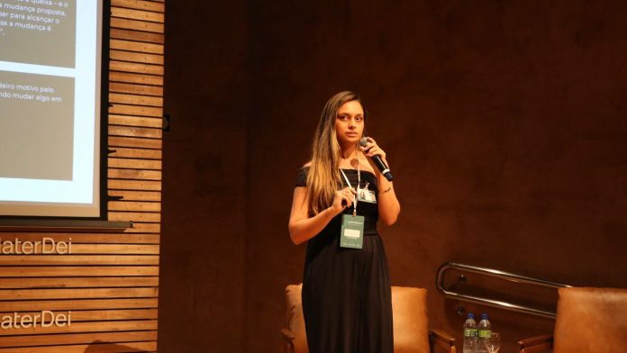 Bucomaxilo Thainá Mendes lança cursos de cirurgias da face Bucomaxilo Thainá Mendes lança cursos de cirurgias da face