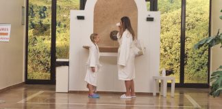 Criança brasileira trata dermatite atópica na França Criança brasileira trata dermatite atópica na França