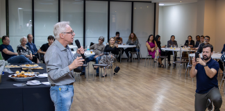 Em livro, Danilo Zanirato explora as possibilidades do amor