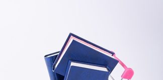 Consumo de livros deve aumentar em 2,5% até 2026 no Brasil