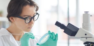 Nanotecnologia ganha espaço no mercado de cosméticos