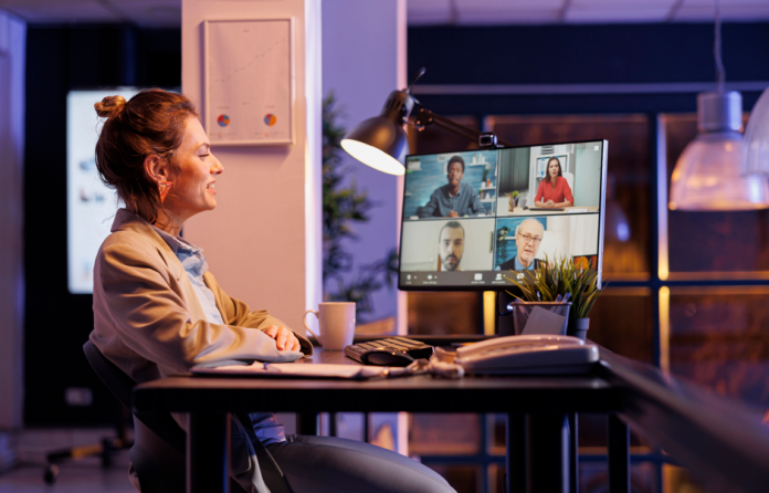 Pontos para se preocupar quando se pensa no trabalho híbrido Pontos para se preocupar quando se pensa no trabalho híbrido