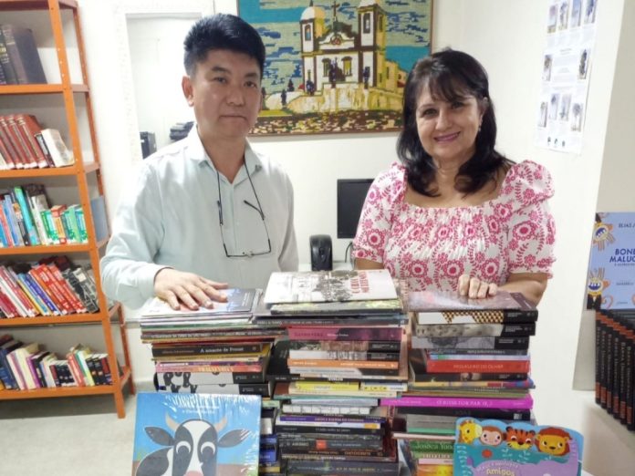 bibliotca-professora-pavao-100624