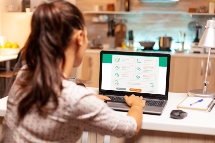 Simulador de energia solar Renovigi estima quanto economizar Simulador de energia solar Renovigi estima quanto economizar