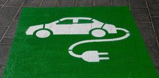 Eletrificados em alta no Brasil: vendas de carros elétricos batem recorde Eletrificados em alta no Brasil: vendas de carros elétricos batem recorde