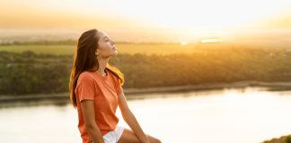 Psicóloga conquista prêmios em 2022 e 2023