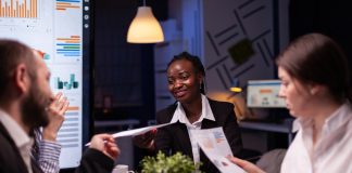 Interações pessoais são preferidas por 54% dos compradores Interações pessoais são preferidas por 54% dos compradores