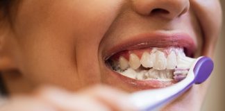 CROSP esclarece dúvidas sobre cuidados bucais CROSP esclarece dúvidas sobre cuidados bucais