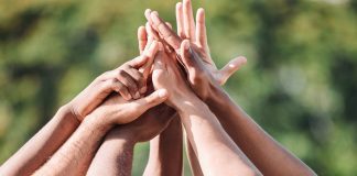 Setores público e privado se unem no apoio às vítimas do RS