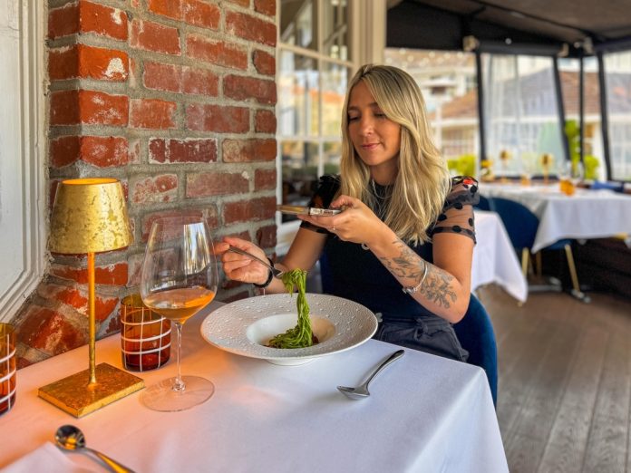 Restaurantes usam IA para personalizar experiências Restaurantes usam IA para personalizar experiências