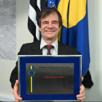 Reverendo Clayton recebe Título de Cidadão Botucatuense