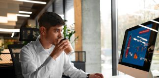 Gestor de tráfego ajuda empresas no ambiente digital Gestor de tráfego ajuda empresas no ambiente digital