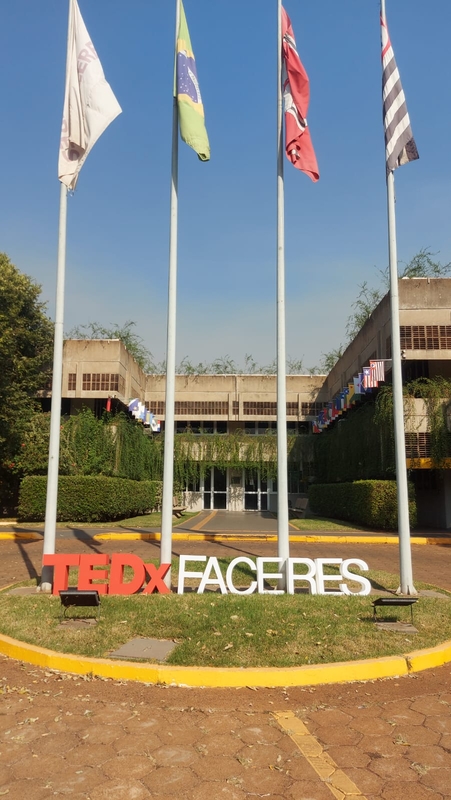 Faculdade de Medicina realiza sua primeira edição do TEDxFACERES Faculdade de Medicina realiza sua primeira edição do TEDxFACERES