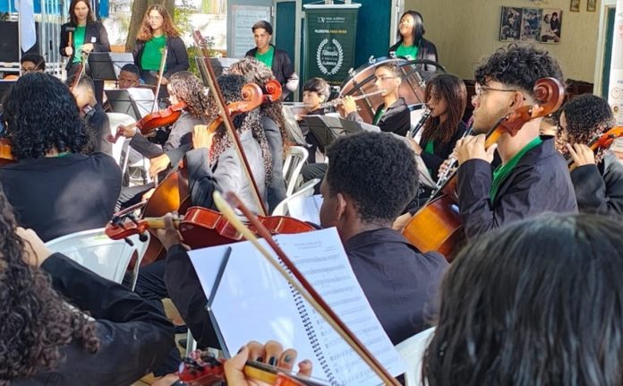 AcropolePlay libera conteúdos no Dia Internacional da Música AcropolePlay libera conteúdos no Dia Internacional da Música