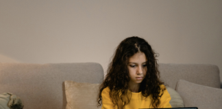 Novas tecnologias redefinem a educação acadêmica e emocional