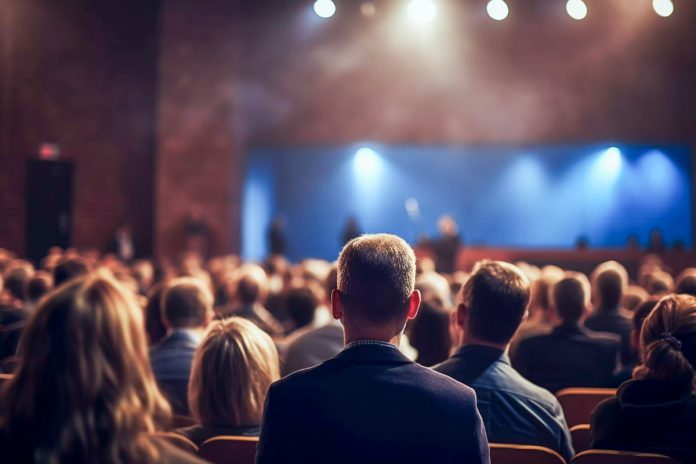 Experience Summit reúne profissionais em Vitória (ES) Experience Summit reúne profissionais em Vitória (ES)