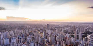 Goiânia sedia conferência de IA com foco em inovação